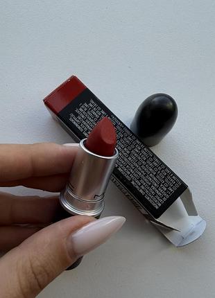 Помада для губ mac maximal silky matte lipstick 707 ruby woo 3