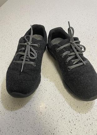 Кросівки жіночі giesswein merino runners сірі