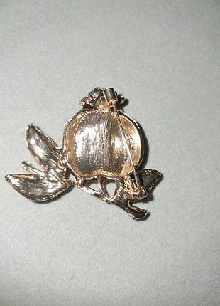 Брошка гранат, 3