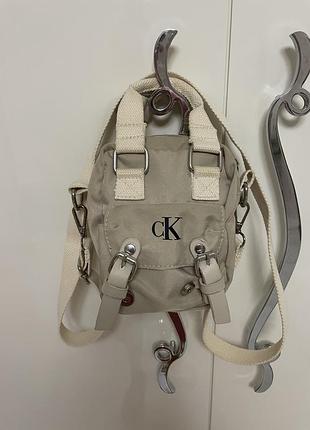 Міні сумочка рюкзачок жіноча calvin klein