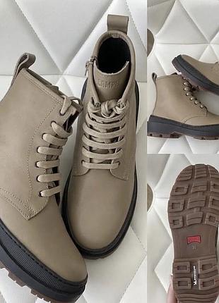 Нові черевики camper