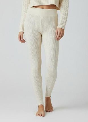 Жіночі легінси mango committed xs-s молочного кольору