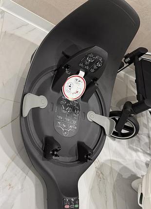 Продам базу для автокрісла cybex t. стан ідеальний користувались не довго, купували нову.