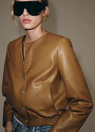 Шкіряний карамельний бомбер zara new