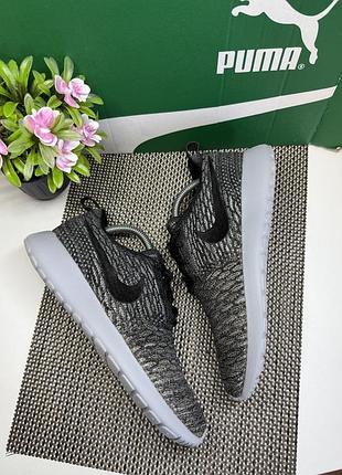 Оригінальні кросівки nike 7