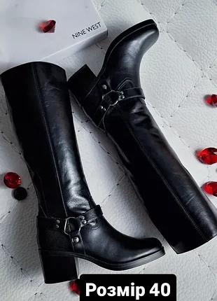 Nine west оригінал чорні шкіряні чоботи з пряжкою на підборах