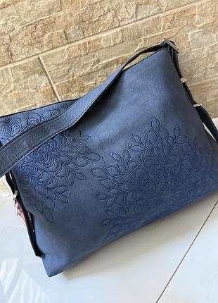 Красива сумка desigual 2