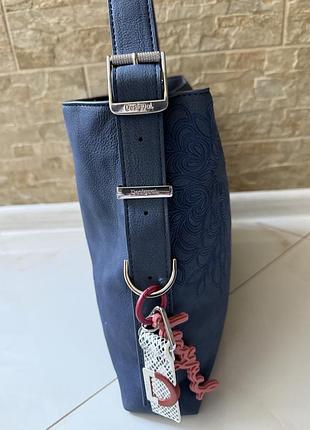 Красива сумка desigual 4
