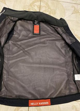 Жилетка helly hansen 3