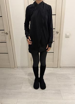 Кофта жіноча nike чорна