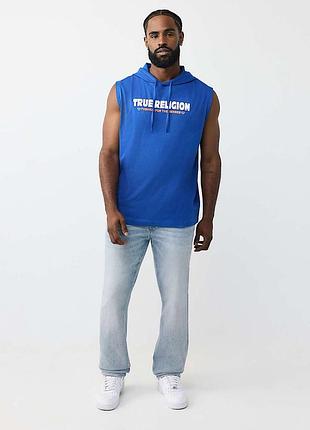 Нова чоловіча бавовняна майка з капюшоном true religion logo hooded tank top у яскраво-синьому кольорі (офіційна назва відтінку — pacific) м 38 usa 🇺🇸