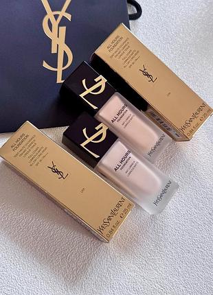 Тональна основа  all hours foundation luminous matte