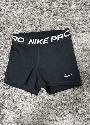 Жіночі шорти nike pro