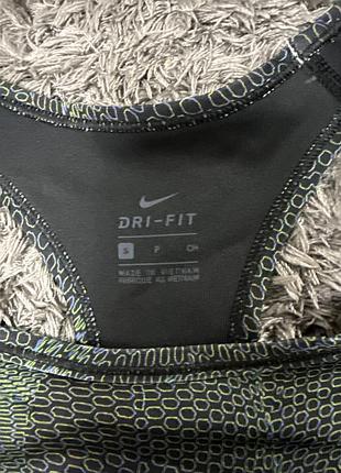 Спортивний топ nike 3