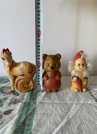 Игрушки прошлого резиновые 2