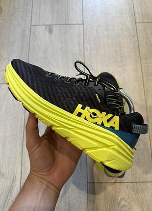 Кросівки hoka