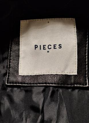 Стильная куртка pieces 4