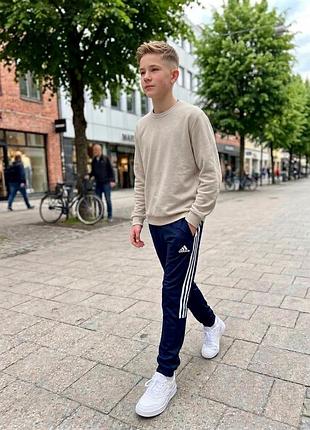 Спортивні штани adidas на хлопчика-підлітка (зріст 160-164 см), оригінал!