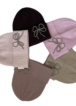 Шапка одинарной вязки 071101 с бантиком для девочек "makko" 50-52 г.
