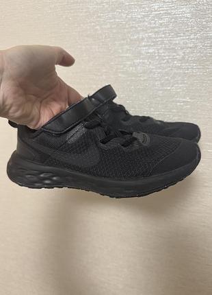Кросівки унісекс nike чорні