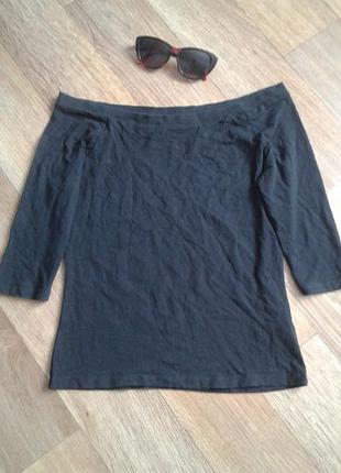 Кофточка с открытыми плечами