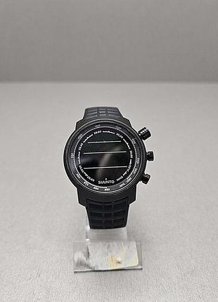 Наручные часы б/у suunto elementum terra p 2