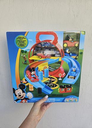 Ігровий набір для хлопчика disney mickey mouse stow 'n go garage