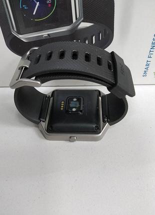 Смарт-часы браслет б/у fitbit blaze 4