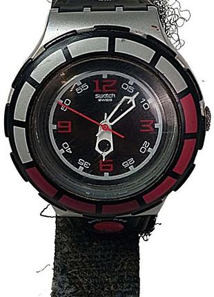 Наручные часы б/у swatch scuba shm105 scratch & slide