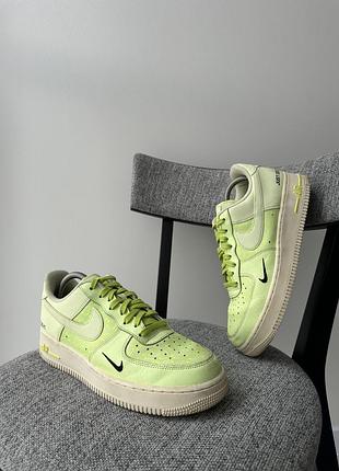 Чоловічі весняні яркі неонові кросівки кеди взуття nike