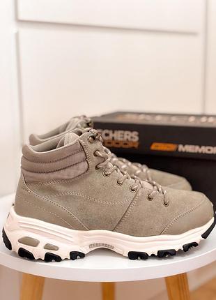 Черевики жіночі 38 skechers