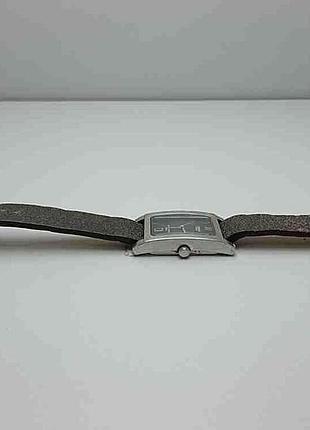Наручные часы б/у casio bem-100l-1a 5