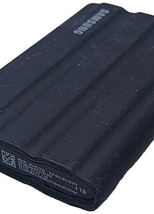 Внешний жесткий диск hdd ssd б/у samsung t7 shield 1 tb (mu-pe1t0s)