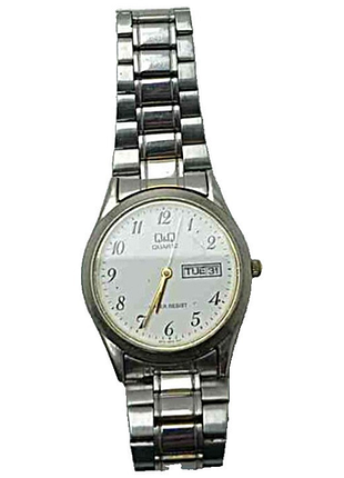 Наручные часы б/у q&q quartz water resist