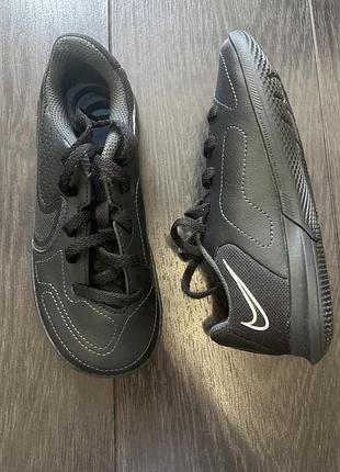 Кросівки дитячі nike чорні 10