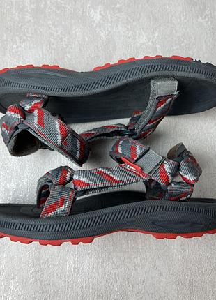 Дитячі сандалі teva hurricane 2 8
