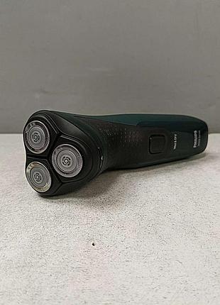 Электробритва б/у philips x3002/00 2
