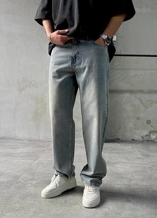 Светлые джинсы багги baggy