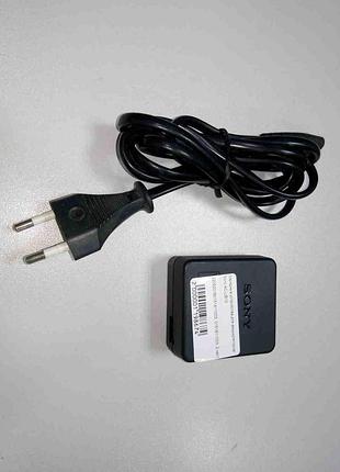 Б/у sony ac-ub10 2