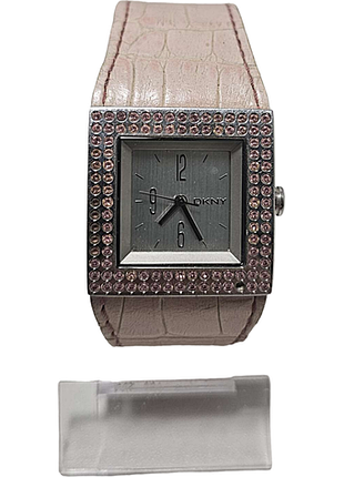 Наручний годинник б/к dkny ny3370