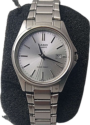 Наручные часы б/у casio ltp-1183