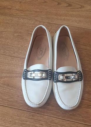 Кожаные люкс мокасины tod's gomino белые с пряжкой, размер 37.5 оригинал итальялия