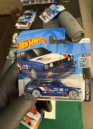 Колекційна машинка hot wheels bmw m3 hw modified 138/250