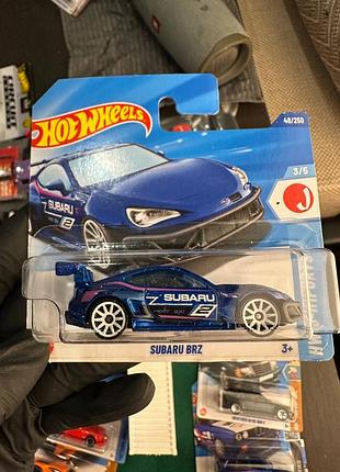 Колекційна моделька hot wheels subaru brz синя
