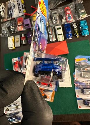 Колекційна моделька hot wheels subaru brz синя 3