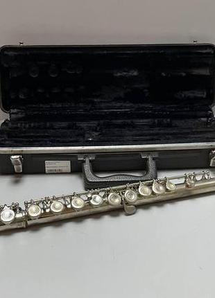 Б/у bundy selmer flute 3