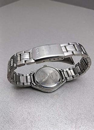 Наручные часы б/у casio ltp-1308 6