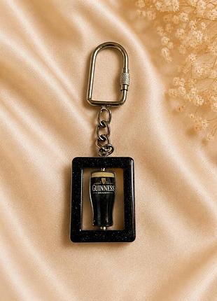 Вінтажний брелок guinness draught 2