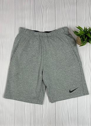 Nike gray cotton шорти з гарним базовим дизайном розмір s