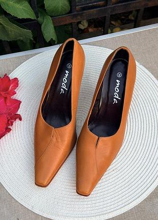 Остроностые туфли натуральная кожа moda 39